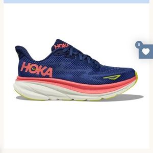 Hoka Clifton 9